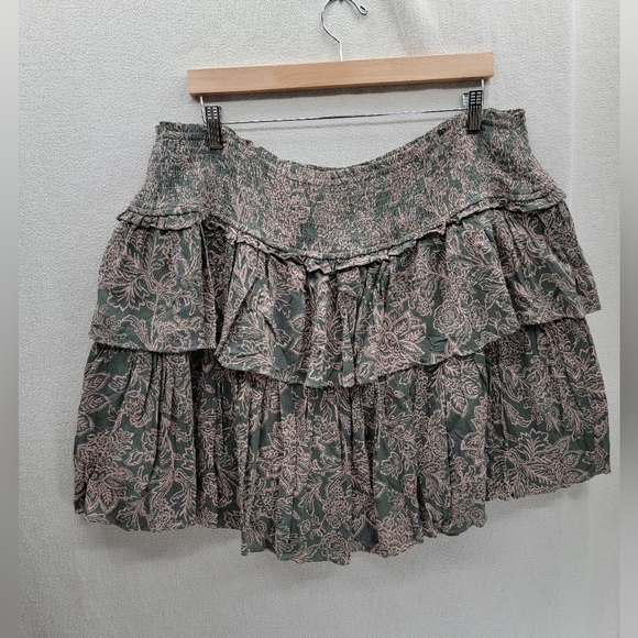 NWT Beautiful Soul Floral Tiered Rayon Lined Skirt Fits Size-20 - Picture 2 of 9